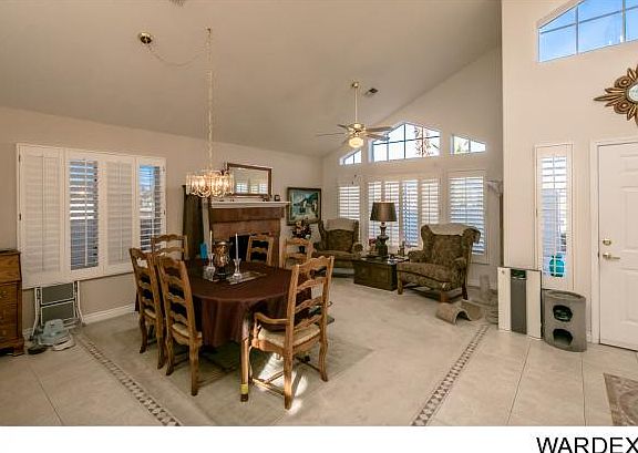 4th image of 2054 E Lago Grande Pl