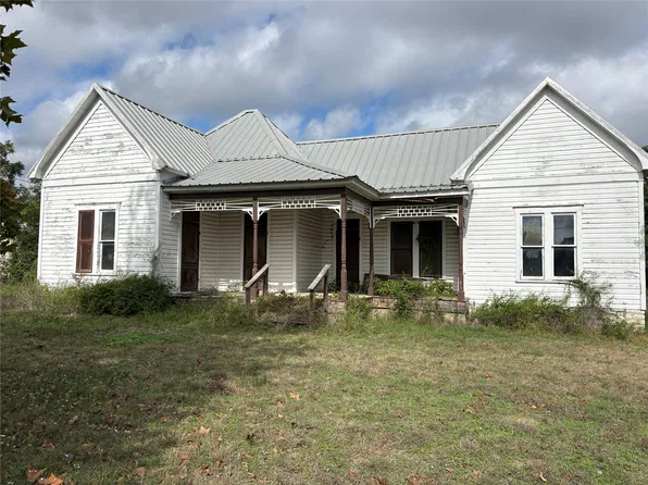 104 E North St, Hico, TX 76457