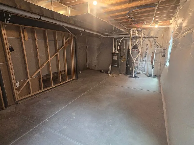 2421 Ridge Top Dr #5 — Photo 15
