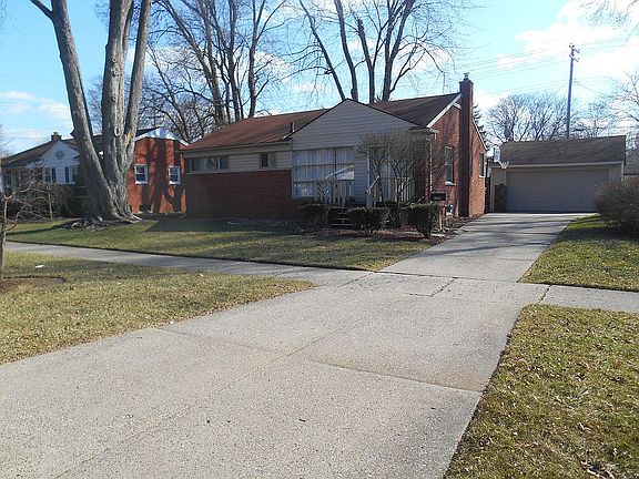4th image of 29853 W Chicago St