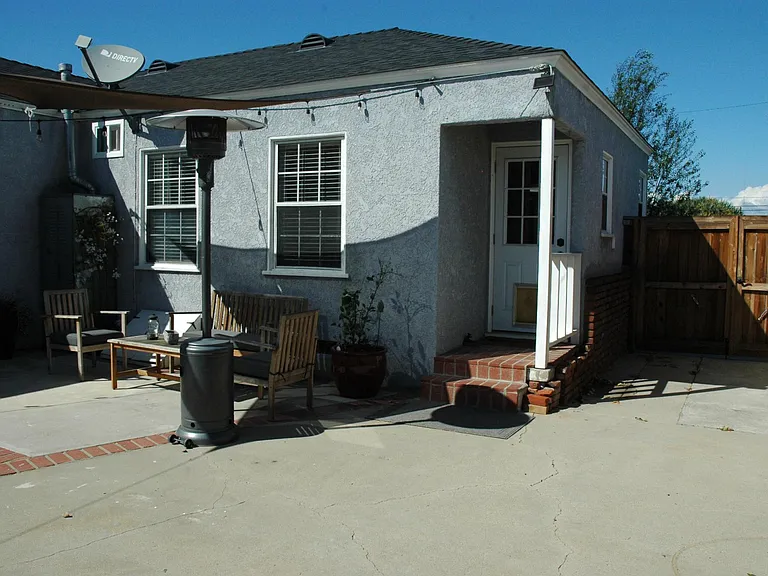 3158 W 152nd Pl — Photo 15