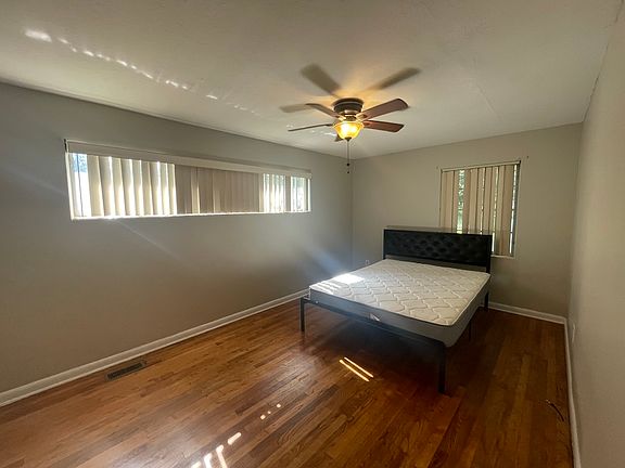 3rd image of 2320 Deborah Dr