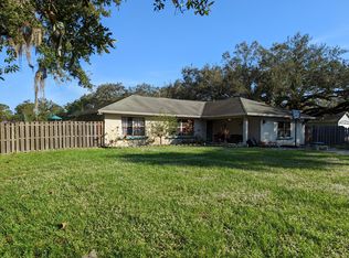 2404 Dade Rd, Fort Pierce, FL 34982