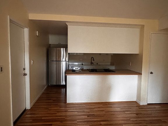 5th image of 217 La Vida Way