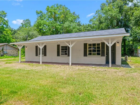 5560 Clyde Dr, Theodore, AL 36582