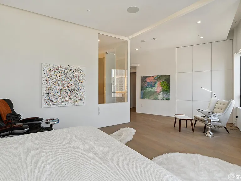 690 Market St #1704 — Photo 31