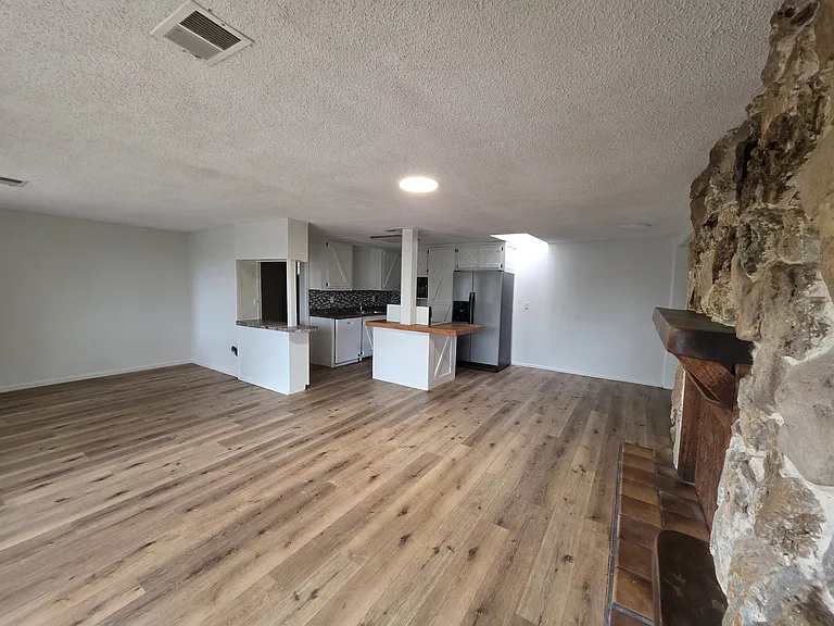 111 Ballew Ln — Photo 6