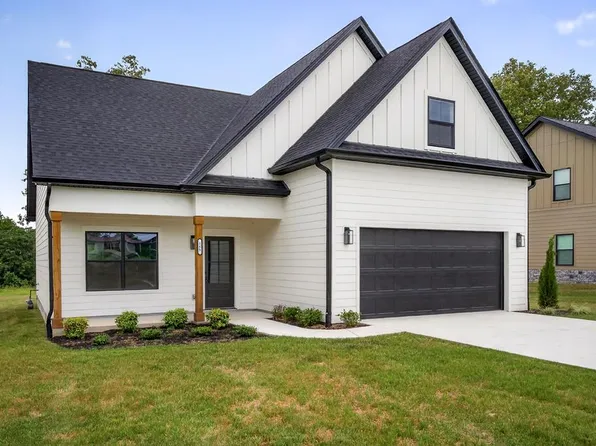 165 Cripps Ln, Smithville, TN 37166