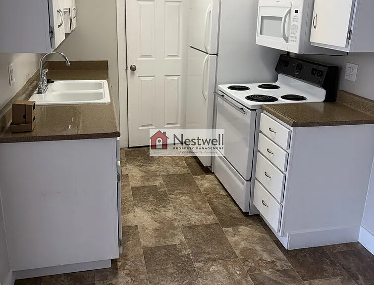 230 W Center St #23 — Photo 2