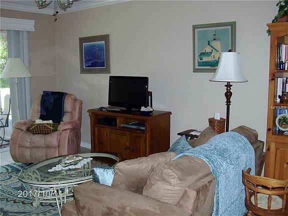 3rd image of 4534 Winding River Way