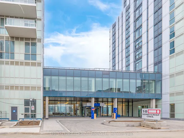 10 Honeycrisp Cres #312, Vaughan, ON L4K 0M7