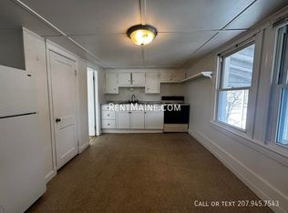276 Main St APT 8, Waterville, ME 04901