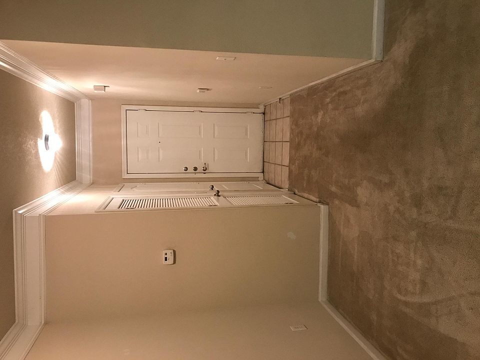 1st image of 8842 Villa View Cir Unit 107