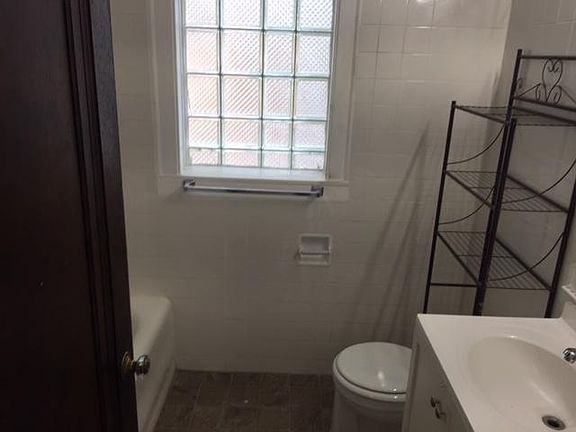 2nd image of 4006 N McVicker Ave