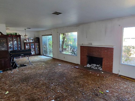 4th image of 149 Kit Carson Way