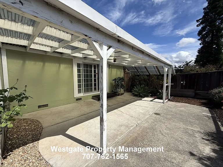 1278 Pacific Ave — Photo 15