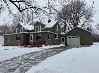 120 Dellwood Ln, Nekoosa, WI 54457