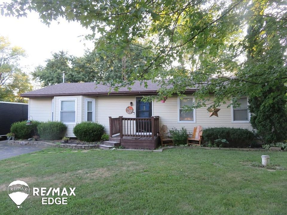 1st image of 1410 Houston Dr