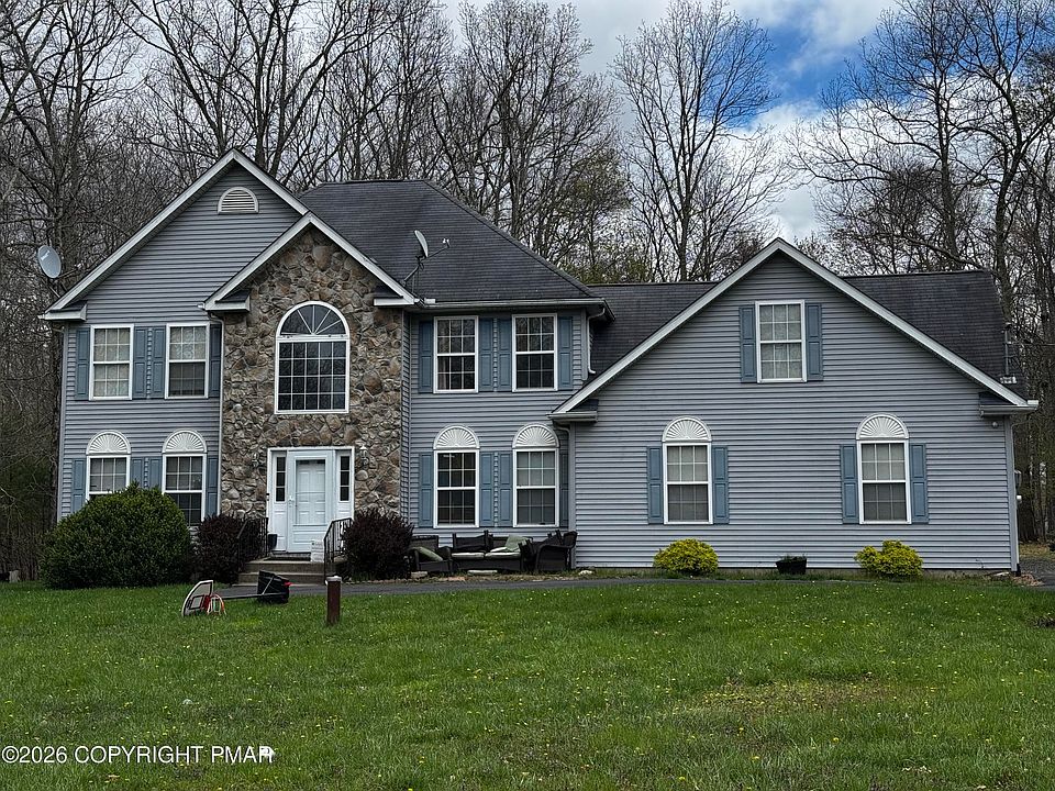 1st image of 30 Sumner Dr
