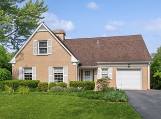 1090 Old Elm Ln, Glencoe, IL