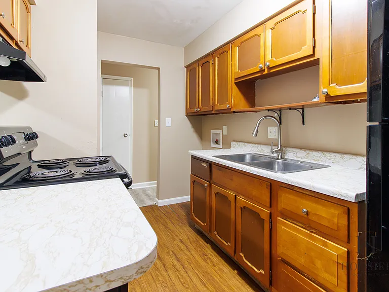 3914 Richelieu Rd — Photo 8