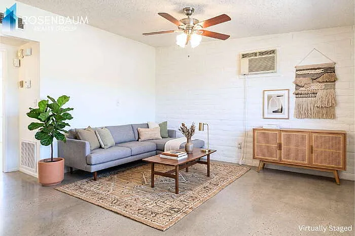 5901 E Fairmount St #B — Photo 2