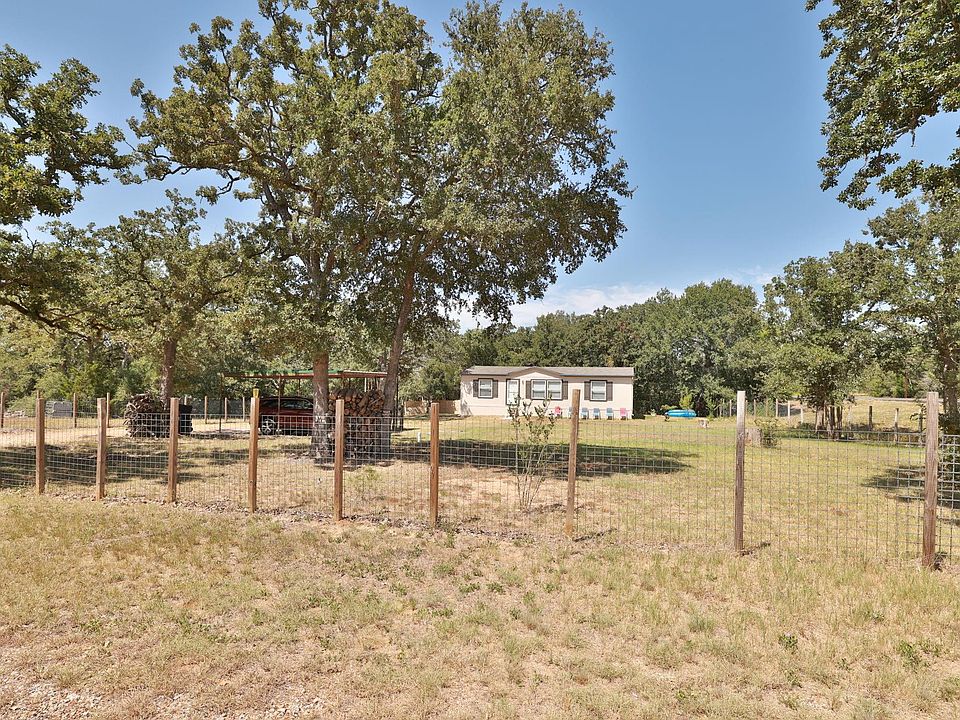 1st image of 100 Tanglewood Ln