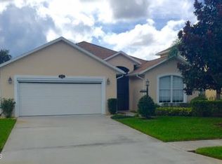 853 Tavernier Cir NE, Palm Bay, FL 32905