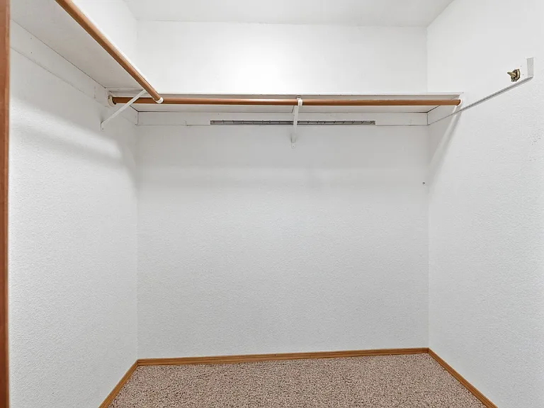 1484 Saint Andrews Dr — Photo 25