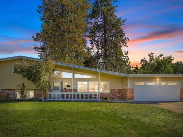 5521 W Hoffman Pl, Spokane, WA 99205
