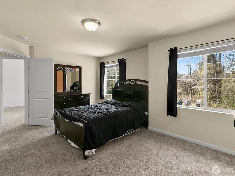 1714 Craig Rd SE — Photo 17