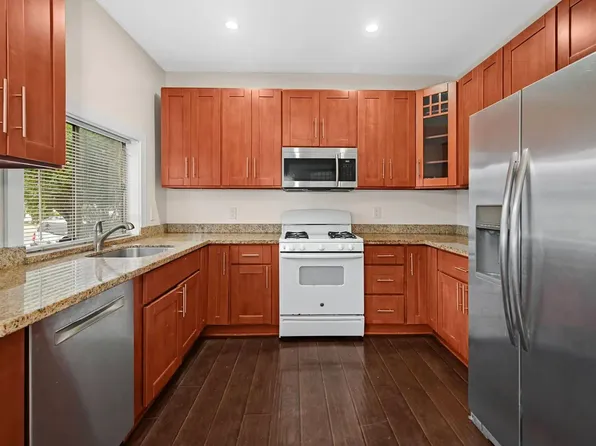 3114 Magnolia St #1, Emeryville, CA 94608