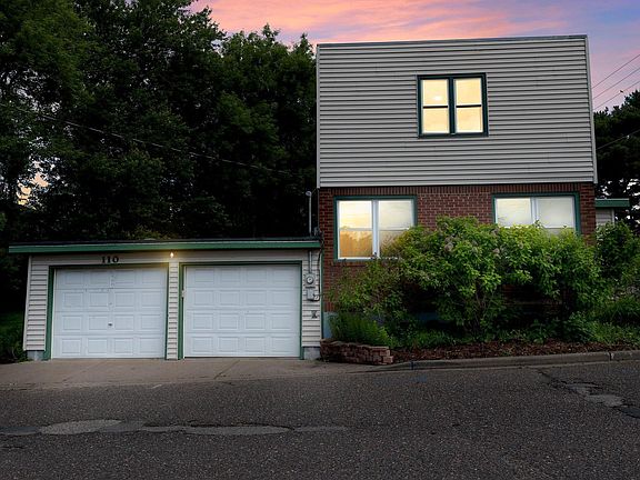 3rd image of 110 1st Ave W