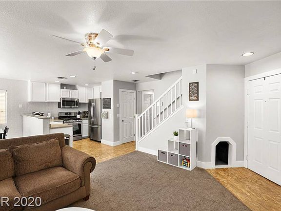 5th image of 10531 Pueblo Springs St