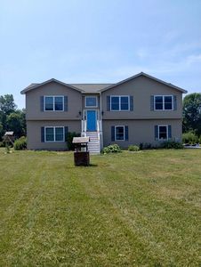 1327 Main St, Acushnet, MA, 02743