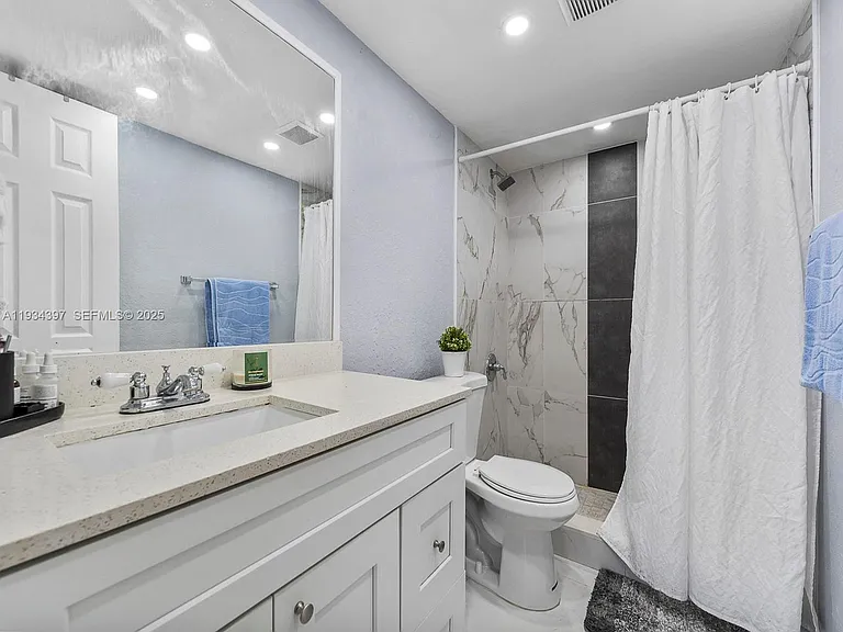 13820 SW 112th St #109 — Photo 12
