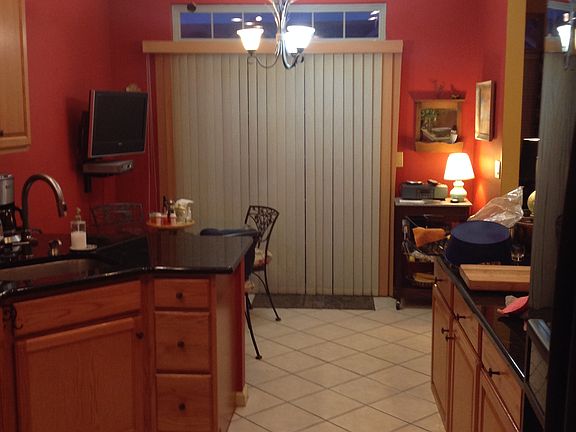 4th image of 11 Legacy Oaks Dr