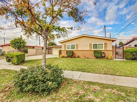 2nd image of 7425 El Prado Way