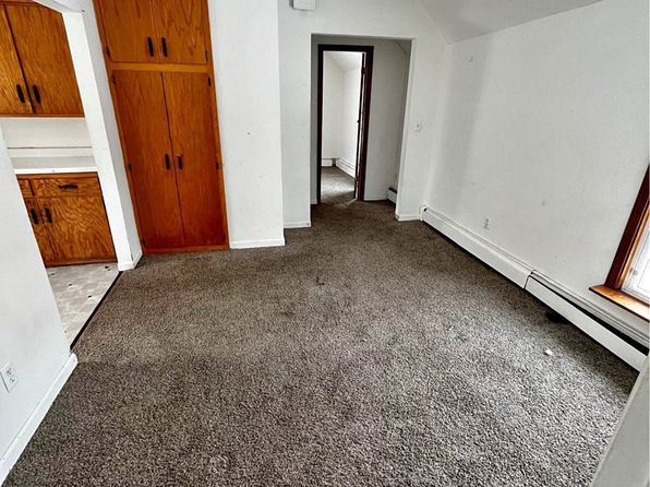 2122 Dupont Ave N #2