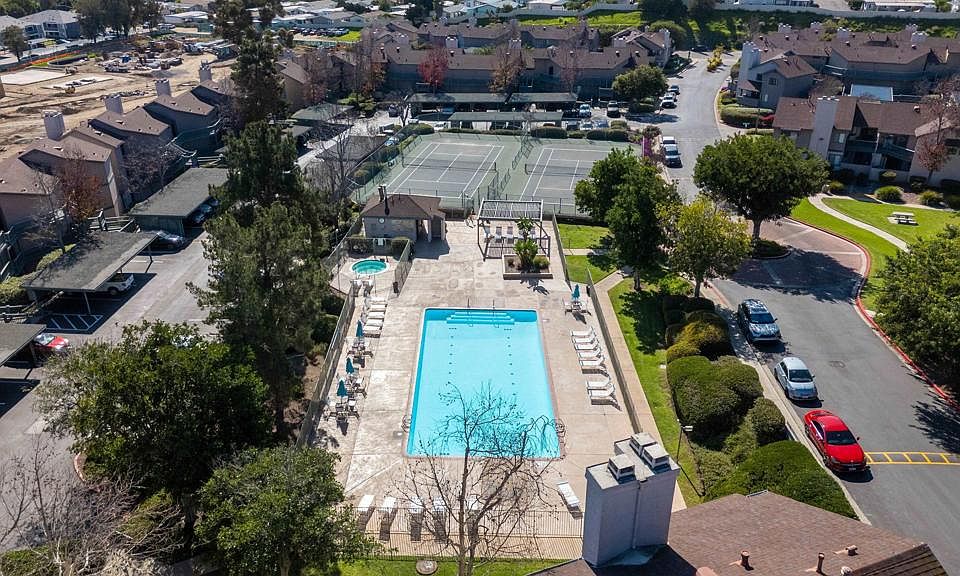 1st image of 2910 Elm Tree Ct