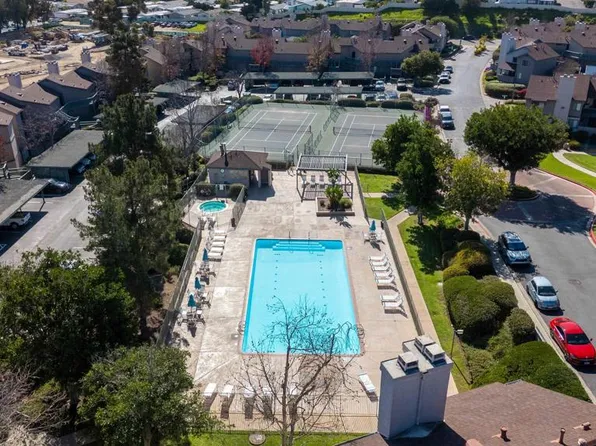 2910 Elm Tree Ct, Spring Valley, CA 91978