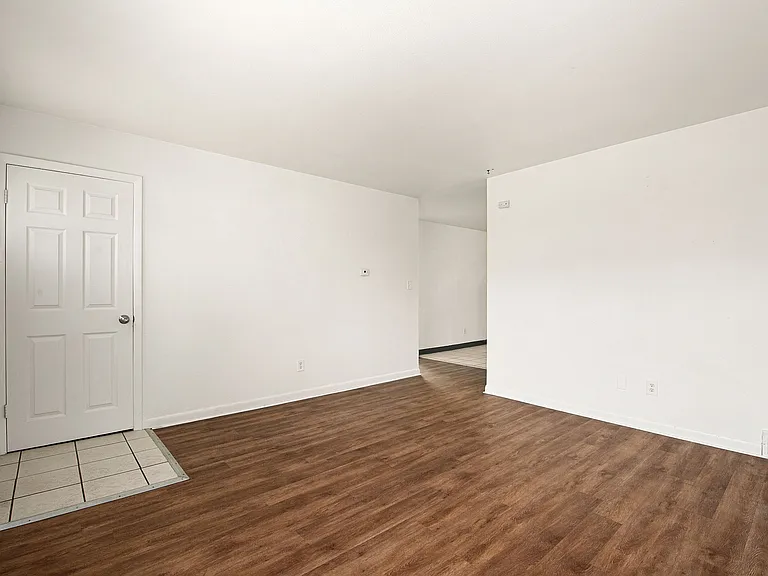 4031 Goodell Ln #5 — Photo 3