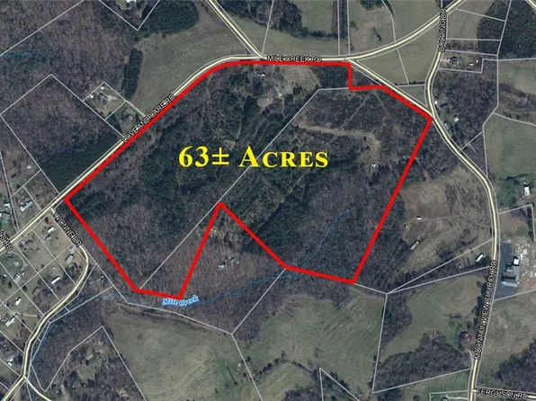 925 Mile Creek Rd, Six Mile, SC 29682