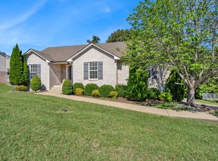1507 Raven Rd, Clarksville, TN 37042