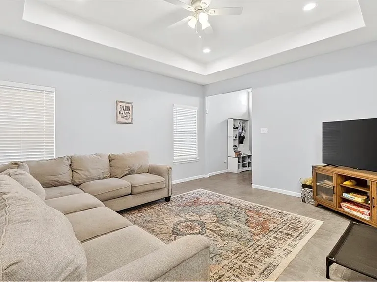 6402 Williams Dr #A — Photo 5