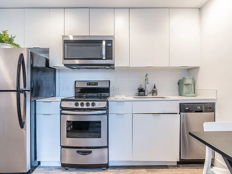 TOD Apartments — Photo 11