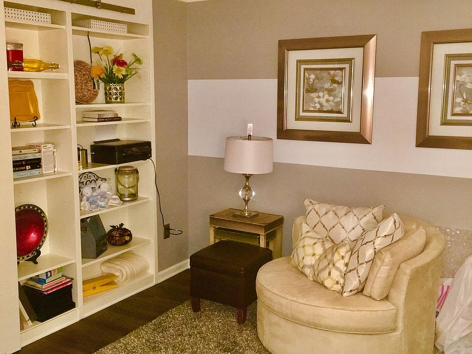 Third Bedroom/ Den