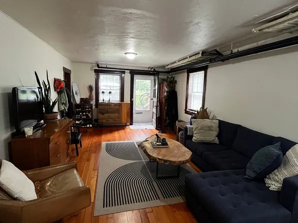 616 S Grand, 616 S Grand Ave APT E, Bozeman, MT 59715