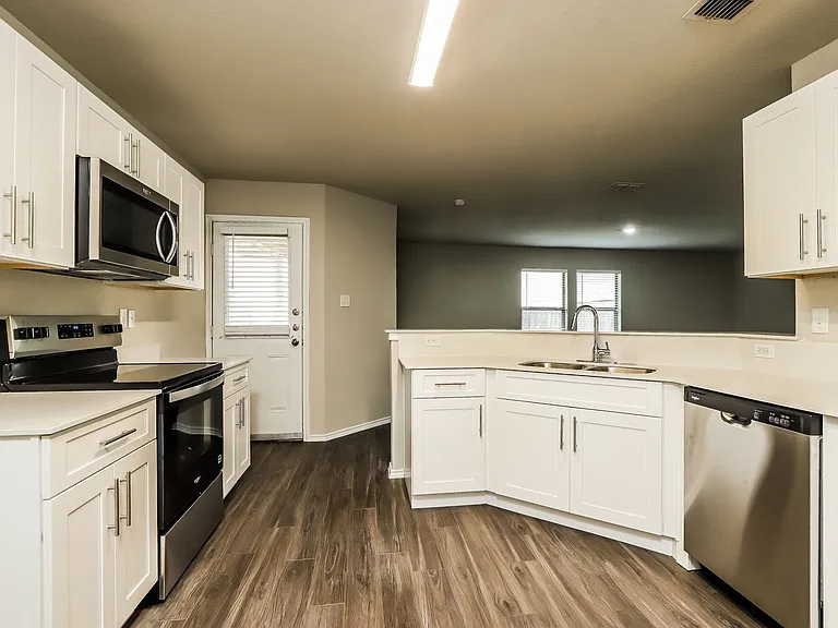 8919 Scarlett Pl — Photo 11