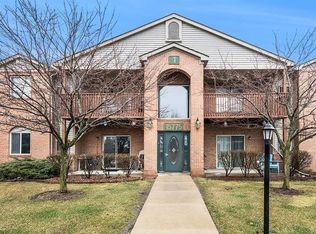 15775 Lakeside Dr APT 6, Southgate, MI 48195